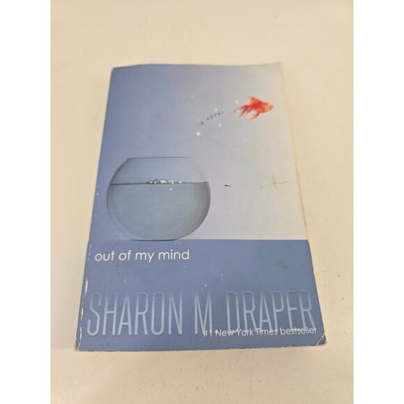 Out of My Mind by Sharon M. Draper (Paperback, 2010, Simon & Schuster) – Used - Picture 1 of 3
